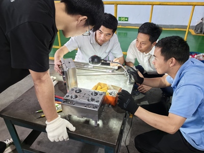 走出职教围城 宁波140余名中职专业课教师“扎”进企业后的教学觉醒